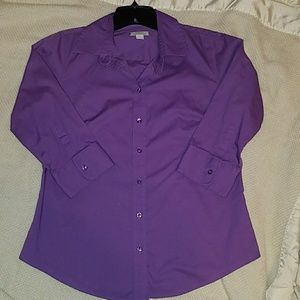 3/4 sleeve button down shirt